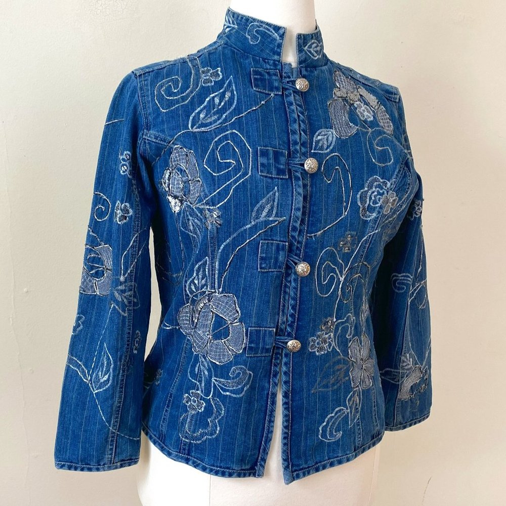 Chico's Embroidered Denim Jacket Mandarin Collar Toggle Button Blazer size 14-16